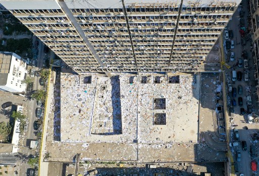 Liban : Enquête et aide internationale au centre de la crise de confiance entre les Libanais et leur gouvernement