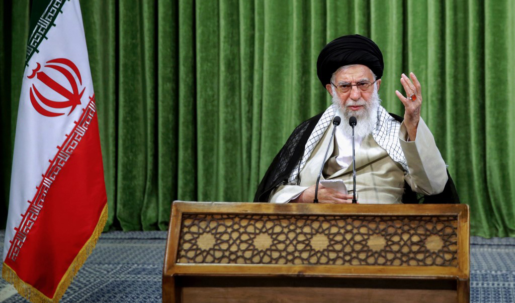 Khamenei doit être tenu responsable de la crise financière iranienne