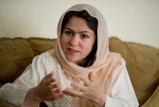 Une négociatrice afghane et militante des droits des femmes blessée par balle