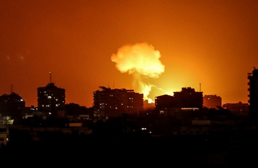 Israël bombarde Gaza après un tir de roquette