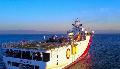 Tensions en Méditerranée: la France "verse de l'huile sur le feu", accuse un ex-amiral turc