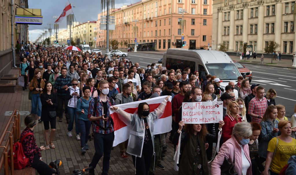 Manifestation au Bélarus suite aux résultats contestés de l’élection présidentielle, le 27 août (Photo, Sergei GAPON, AFP).