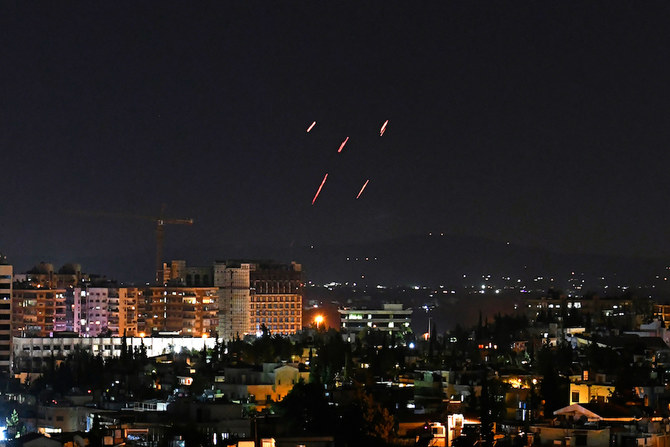 Damas intercepte des missiles israéliens visant une base aérienne à Homs