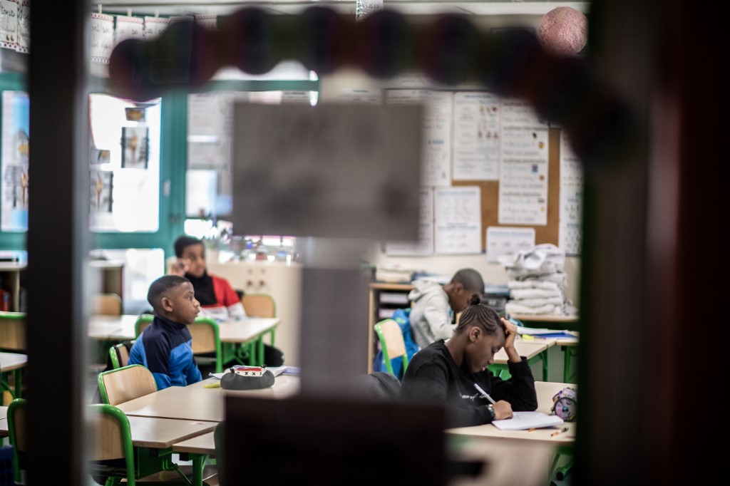 Classe de primaire à La Courneuve, en Seine-Saint-Denis (Photo, Martin BUREAU/AFP).