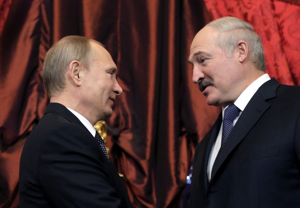 Les présidents Poutine et Loukachenko se sont entretenus à plusieurs reprises récemment (Maxim SHIPENKOV/POOL/AFP).