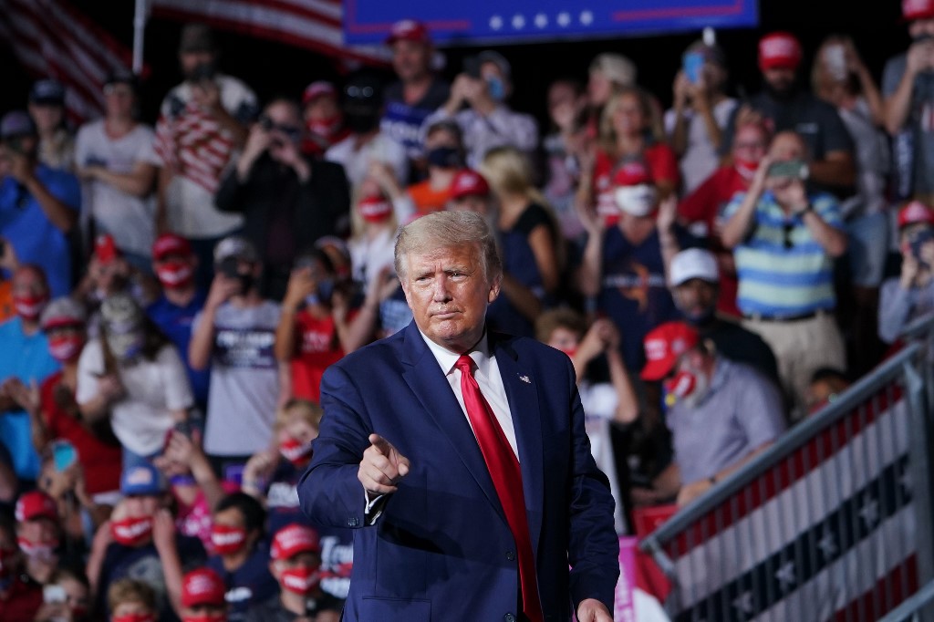 Trump se dit prêt à un financement personnel de sa fin de campagne