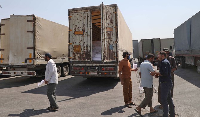 Des camions d'aide humanitaire internationale traversent la province d'Idlib, dans le nord-ouest de la Syrie, le 7 septembre 2020 (Photo, AFP).