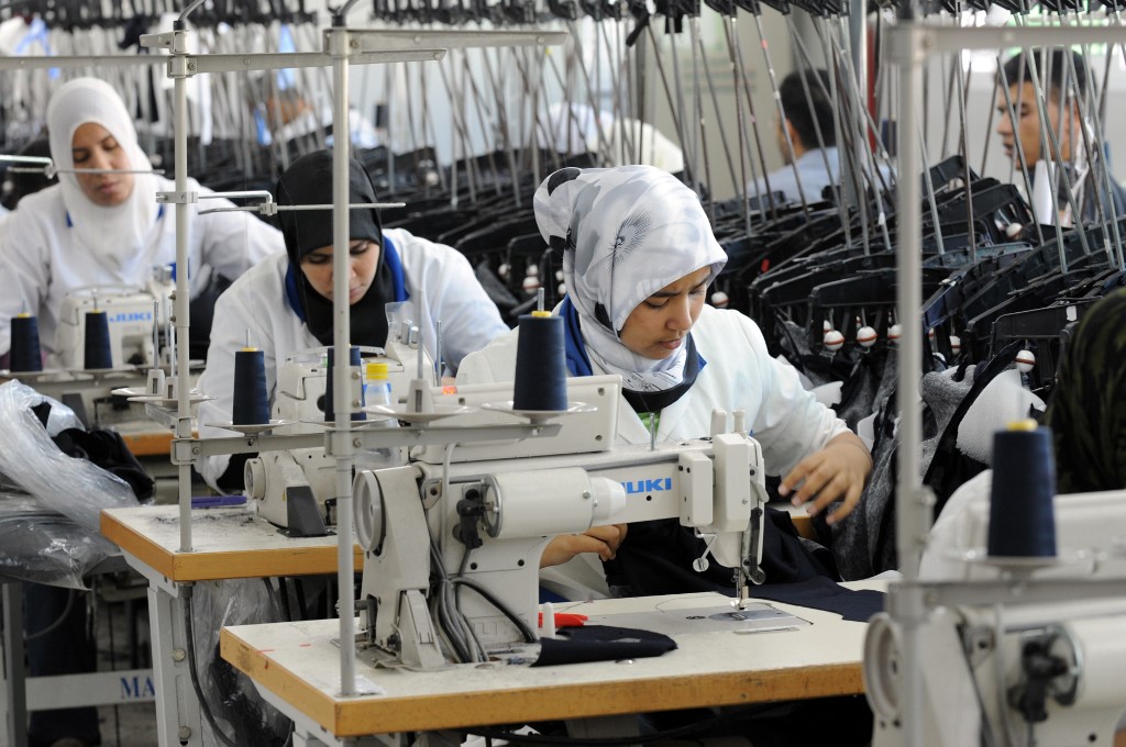 Employés du textile au Maroc (Photo, Abdelhak SENNA/AFP).