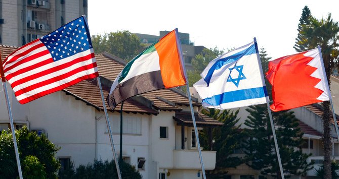 L’accord EAU-Israël crée un « nouvel environnement » pour la paix au Moyen-Orient