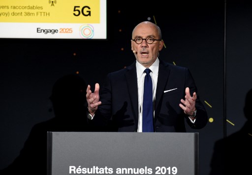 5G: Orange promet d'accélérer le recyclage des smartphones, le régulateur veut encadrer leur vente