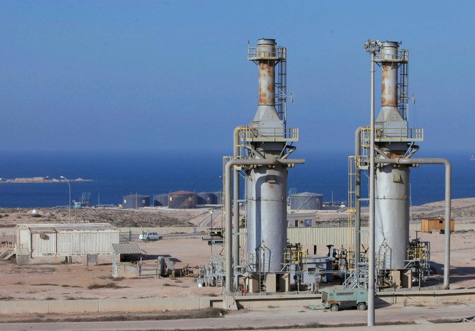 Une vue générale du port pétrolier de Marsa al Hariga dans la ville de Tobruk, Libye, 20 août 2013 (Reuters)