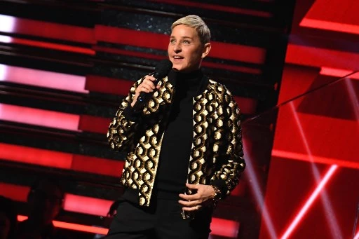 Ellen DeGeneres rompt le silence sur les accusations de harcèlement dans son émission