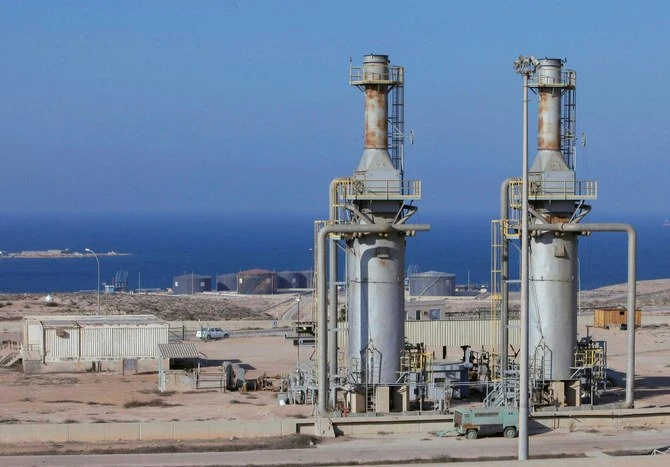 Une vue générale du port pétrolier de Marsa al Hariga dans la ville de Tobruk, Libye, 20 août 2013 (Reuters)