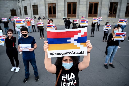 Karabakh : Bakou réclame le retrait arménien, les frappes s'intensifient
