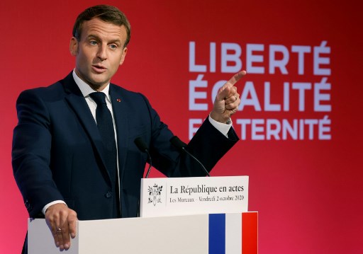 Rebaptisée, la loi «contre les séparatismes » pourrait remettre la laïcité en avant