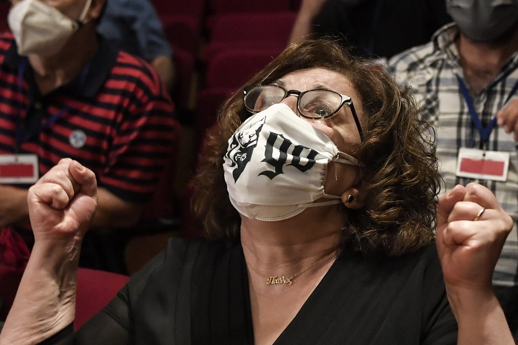 Grèce: Le chef du parti néonazi Aube dorée coupable, incidents devant le palais de justice