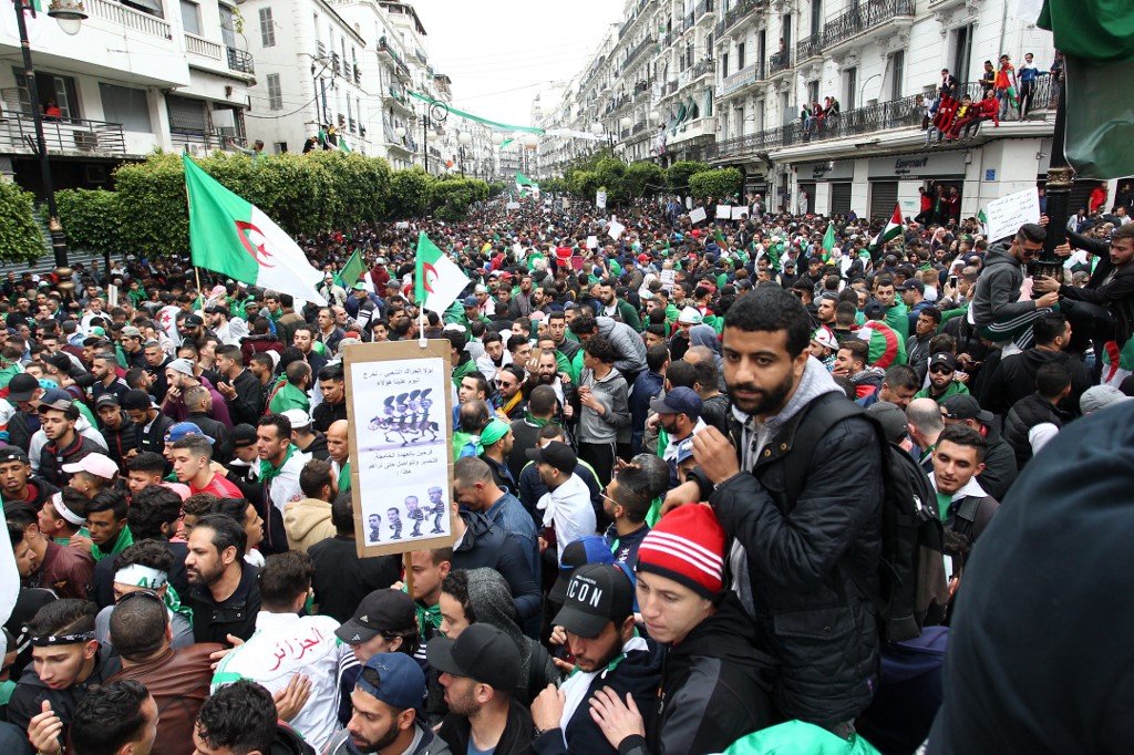 Algérie: un militant du «Hirak» condamné à 10 ans de prison pour «incitation à l'athéisme»