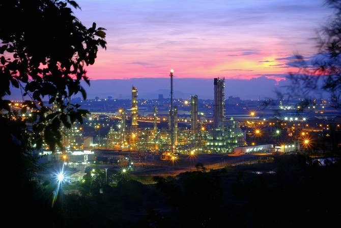 Riyad pourrait profiter d'un afflux de revenus pétroliers liés à la demande