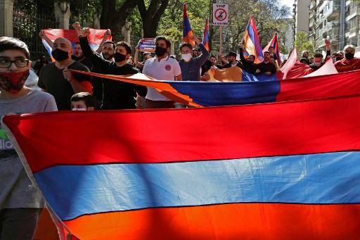 Les Arméniens d'Argentine manifestent pour la paix au Nagorny Karabakh