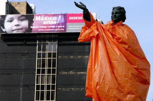 Une statue de Christophe Colomb retirée à Mexico