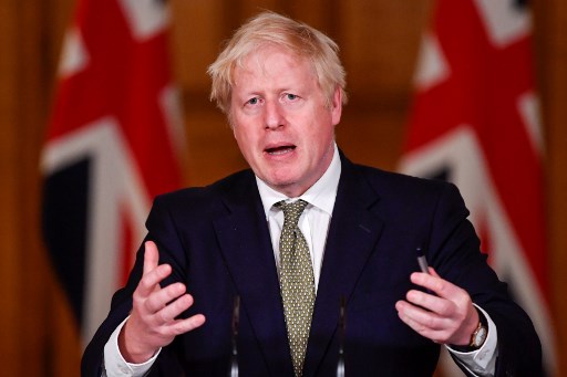 L'UE reste ferme sur les négociations post-Brexit, Johnson ajourne ses décisions
