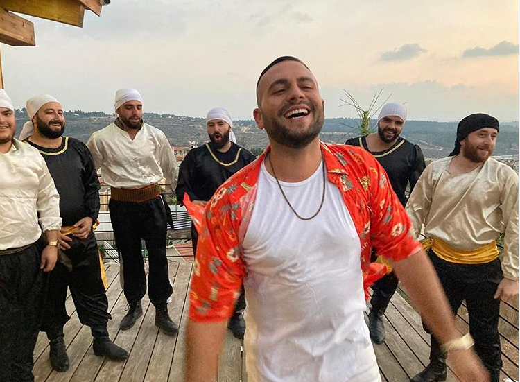 « Ahlan bik ! », un tube musical chanté par un premier duo israélo-émirati