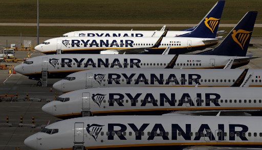 Licenciements collectifs à Ryanair, la Belgique appelle au respect des lois