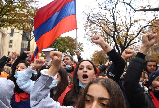 Manifestant arméniens à Paris le 25 octobre (AFP)