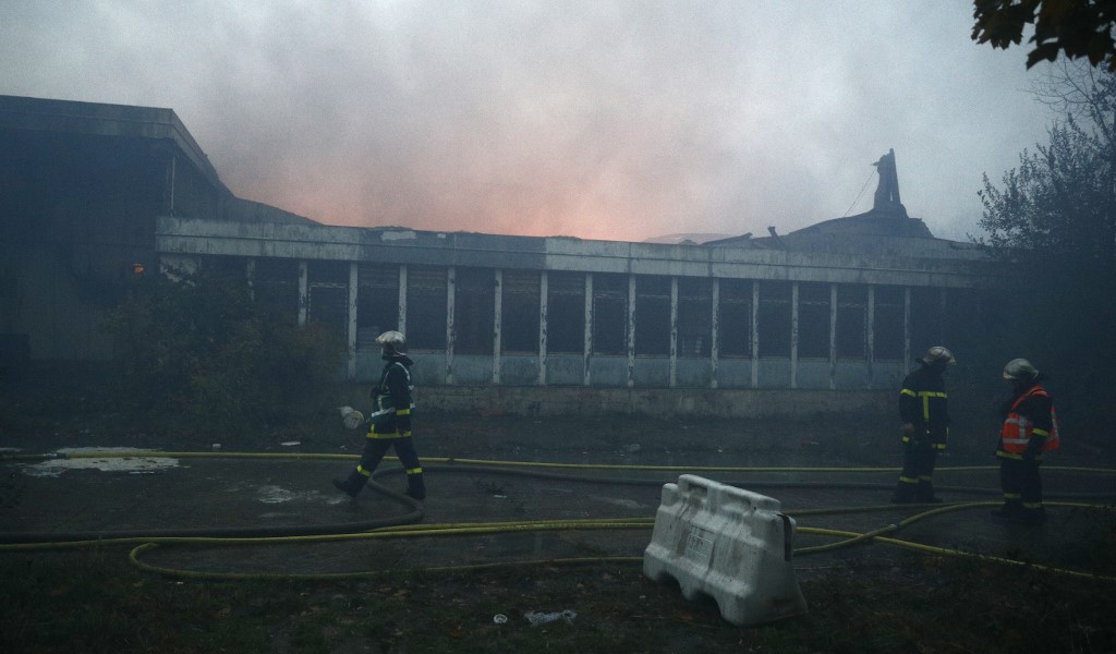 Incendie d'un entrepôt au Havre: la piste criminelle n'est pas exclue