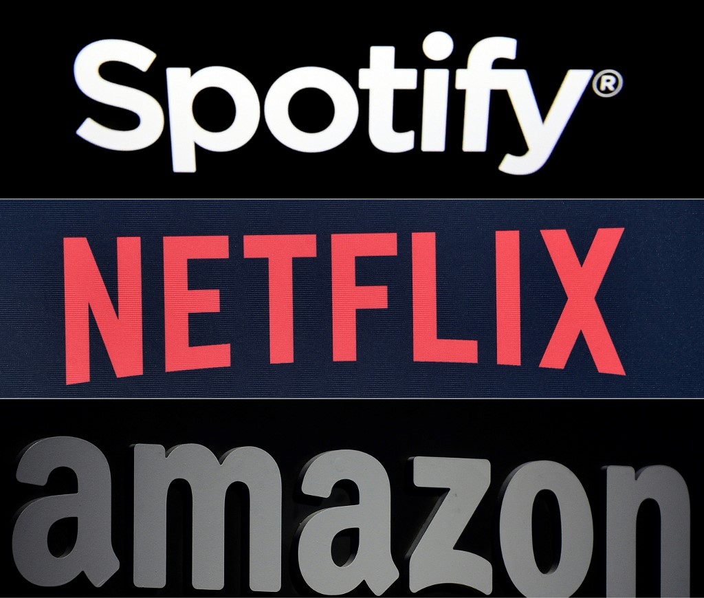 En échange de cette obligation d'investissement, qui figure dans un projet de décret ouvert à une consultation jusqu'au 10 novembre, les plateformes de streaming vont pouvoir bénéficier d'un assouplissement du régime dit de la chronologie des médias, et diffuser des films plus vite après leur sortie en salles, alors qu'elles doivent attendre 36 mois actuellement. (AFP)