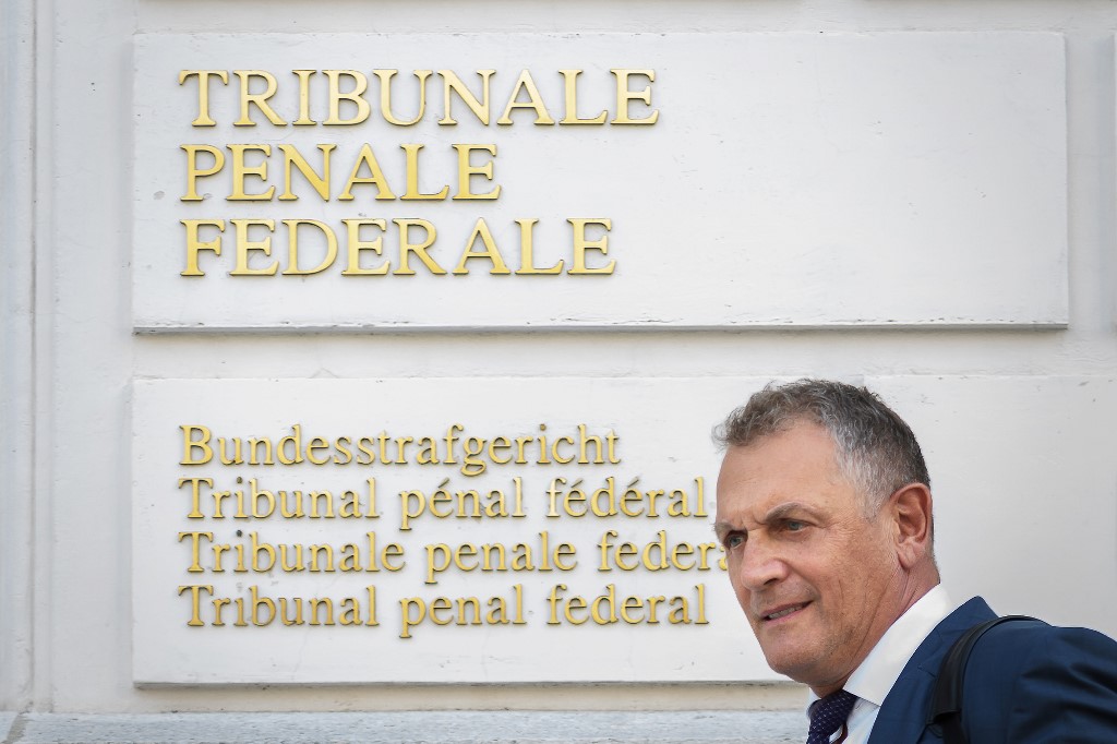 Procès Fifa: Al-Khelaïfi et Valcke risquent la prison