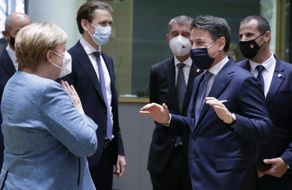 Sommet de l'UE: Les Européens affichent leur solidarité avec la Grèce et Chypre face à Ankara