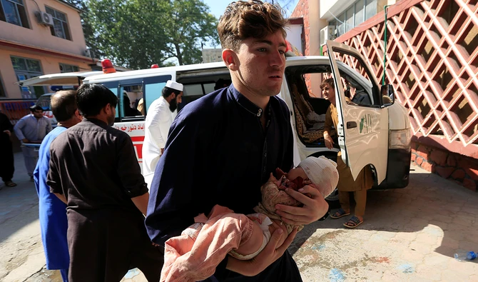 Un attentat suicide fait au moins 15 morts dans l'est de l'Afghanistan