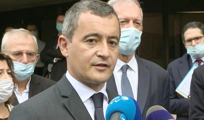 Darmanin : Les deux policiers attaqués dans le Val-d'Oise ont été "massacrés"
