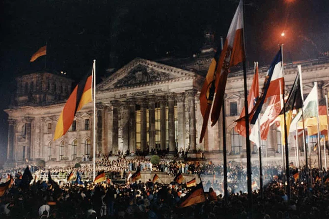 L'Allemagne réunifiée: une grande réussite trente ans plus tard