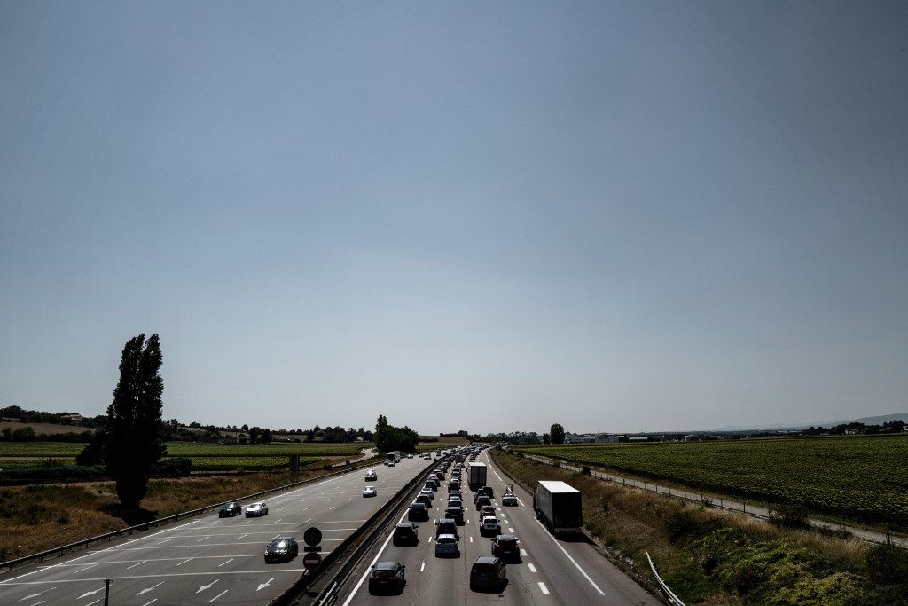 Cette mesure s'applique de façon rétroactive sur les autoroutes Sanef depuis le retour de l'état d'urgence sanitaire le 17 octobre. (AFP)