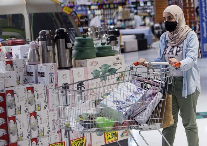 Environ trois sur cinq consommateurs sont prêts à jeter les sacs en plastique à usage unique. (AFP)