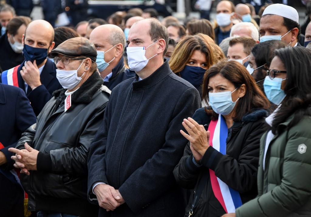 Des personnalités politiques françaises lors de l'hommage à Samuel Paty. (AFP)