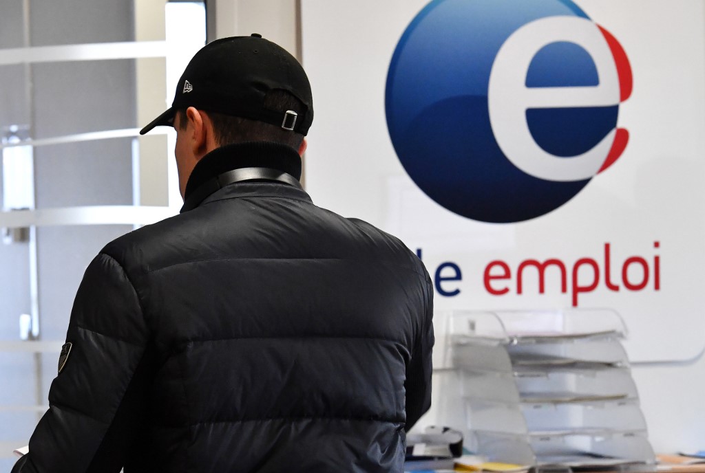 Parmi eux, 470.000 verraient leur ouverture de droits retardée ou annulée, du fait du passage de 4 à 6 mois, une mesure qui pénaliserait particulièrement les jeunes de moins de 26 ans ayant perdu un CDD ou un contrat d'intérim.(AFP)