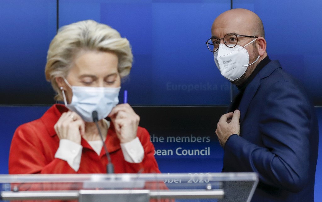 La présidente de la Commission européenne, Ursula Von Der Leyen et le président du Conseil européen Charles Michel. (AFP)