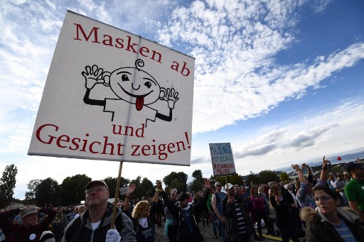 Allemagne: violences en marge d'une manifestation "anti-masques"