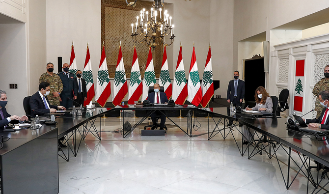 En pleine crise économique, le Liban choisit de se reconfiner