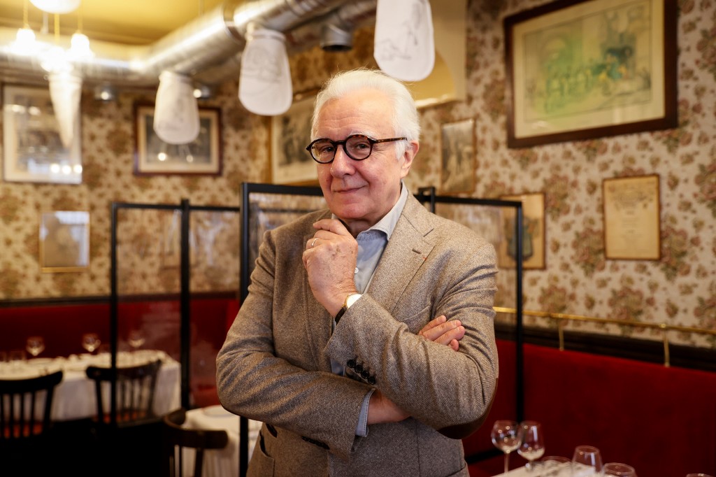 Ducasse chez vous avec sa cuisine "naturaliste" en temps de crise