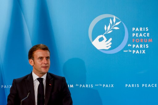 Macron sur les caricatures: la France ne «va pas changer» son droit «parce qu'il choque ailleurs»