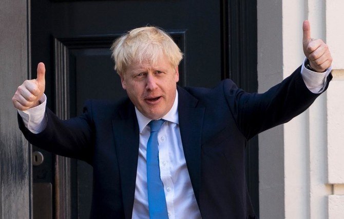 Boris Johnson s'isole après un contact avec une personne testée positive à la Covid-19