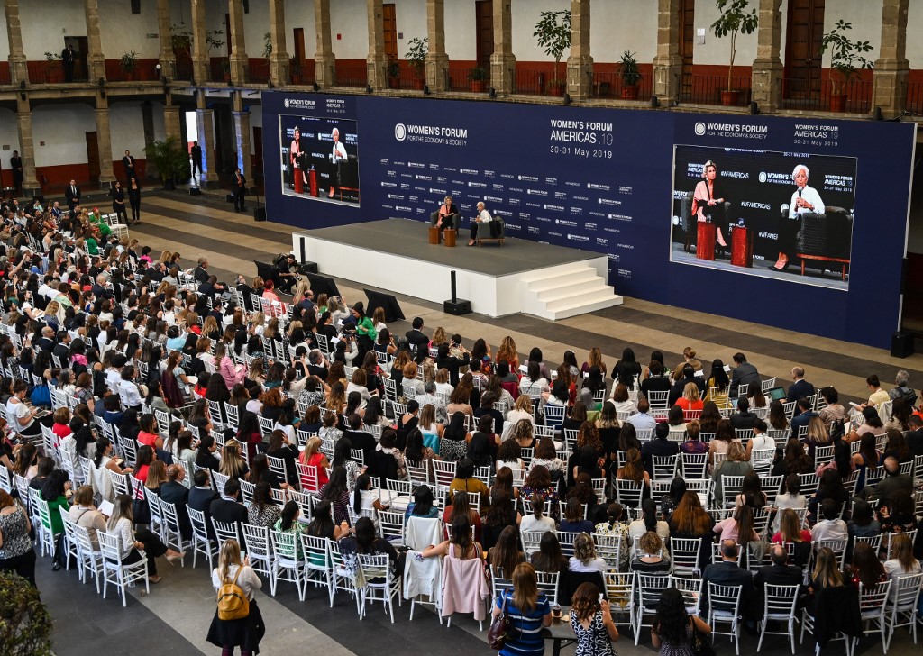 Les femmes au cœur de l’économie, la société et la science: ensemble pour réussir!