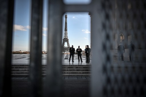 France: forte mobilisation contre une loi limitant les images de policiers