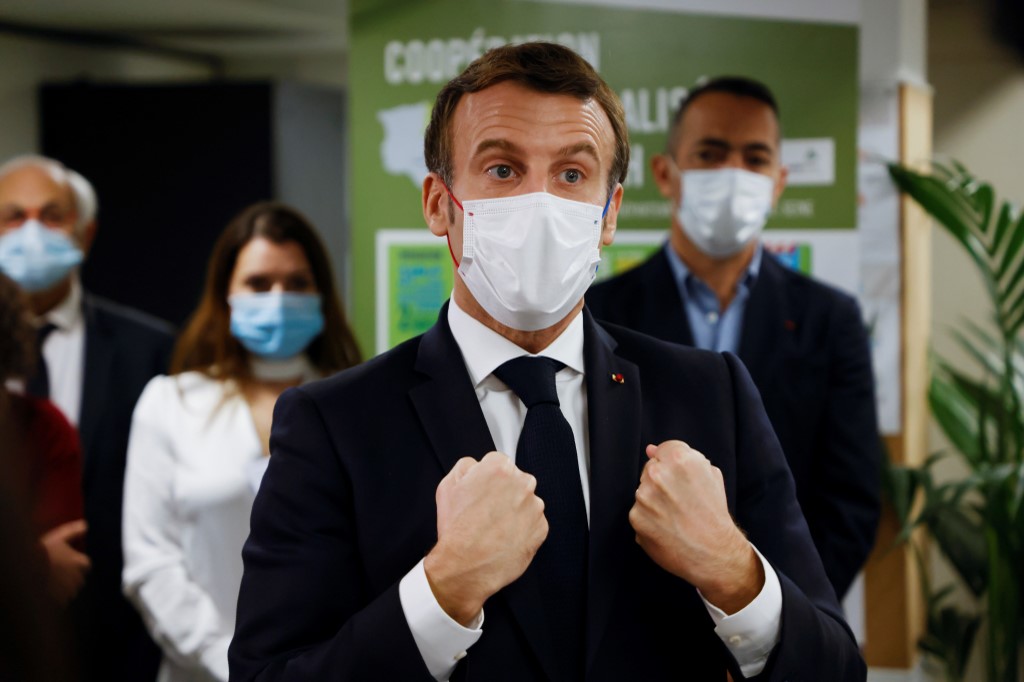 Le vaccin, nouveau test-clé pour Macron et le gouvernement