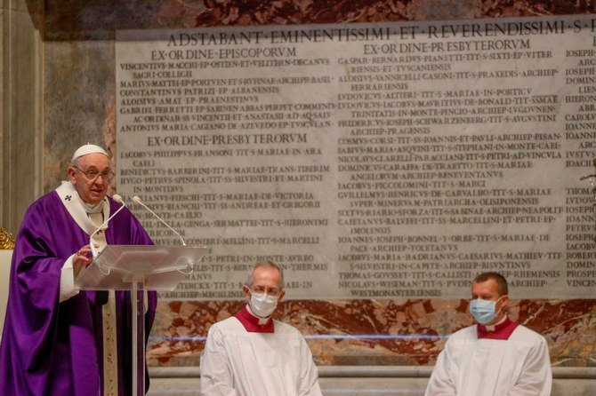 Le pape François célèbre la messe avec les nouveaux cardinaux le 29 novembre 2020 à la basilique Saint-Pierre du Vatican. (AFP / POOL / Gregorio Borgia)