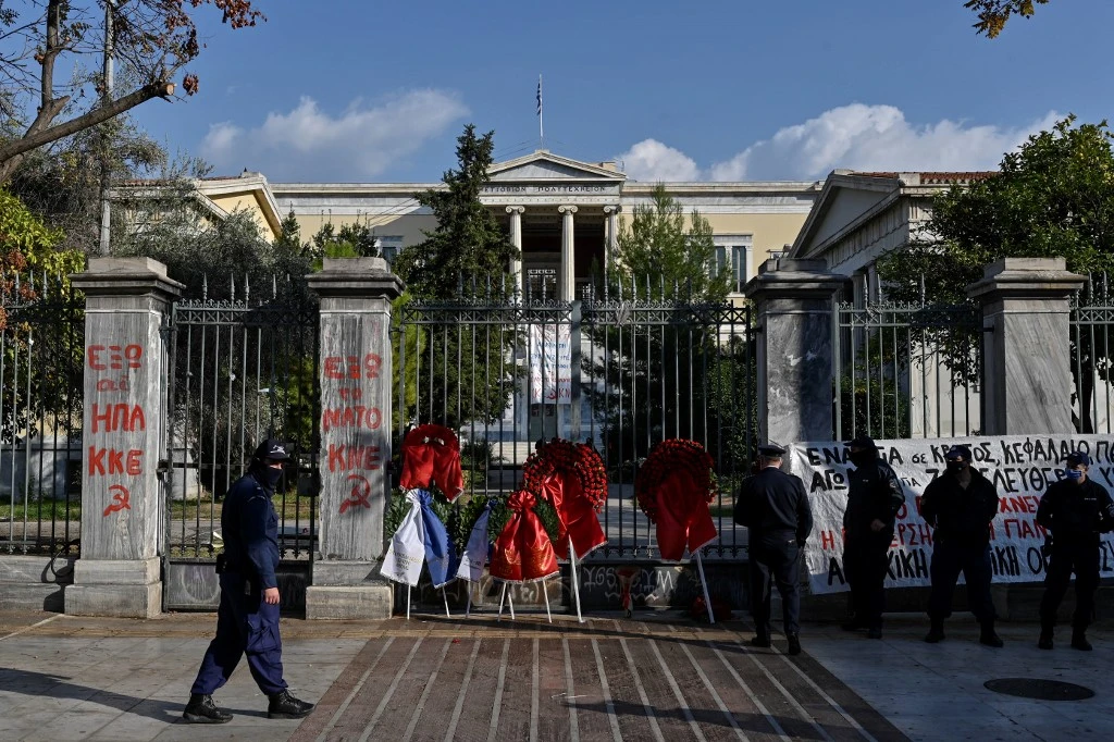 Grèce: incidents pendant la commémoration du soulèvement étudiant de 1973